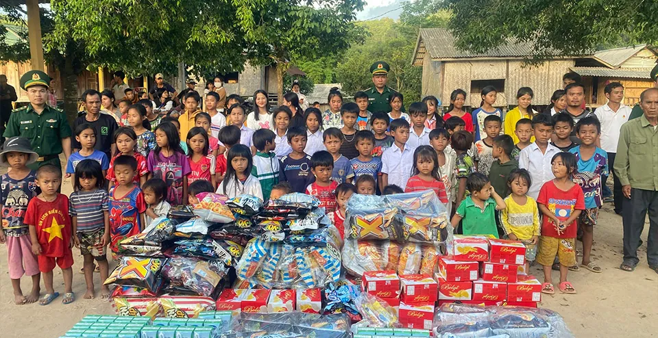 Cột mốc phát triển helo88