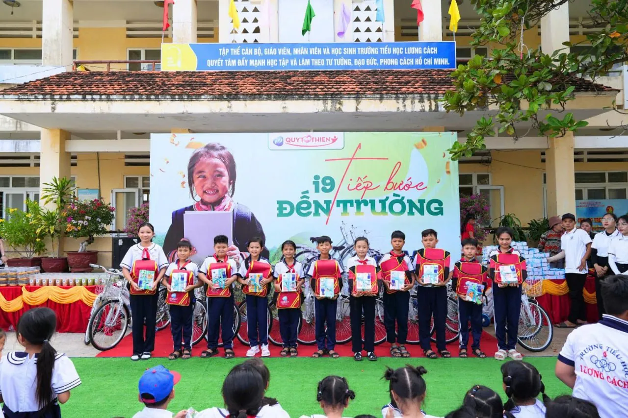 Biểu tượng hỗ trợ chuyên nghiệp helo88